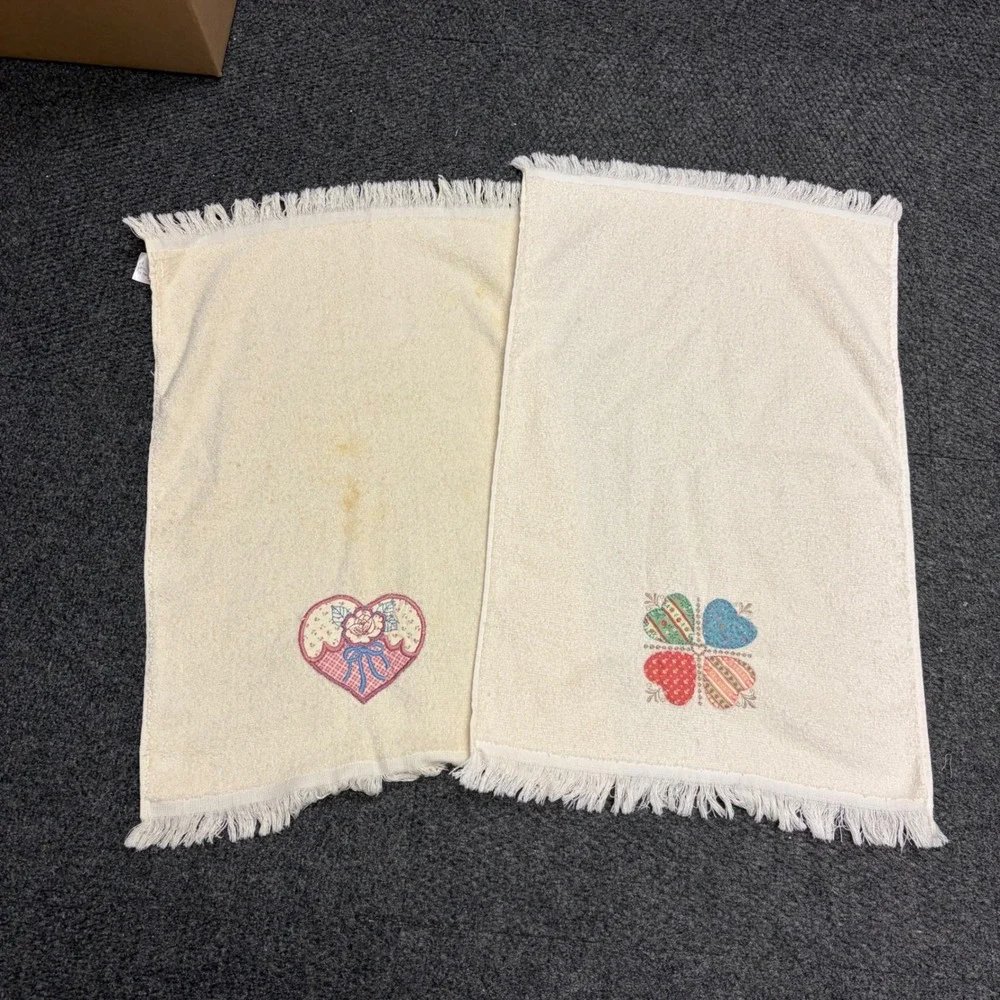 Vintage Cannon Hand Towel Set 2 Cream Embroidered Hearts Fringe Made in USA